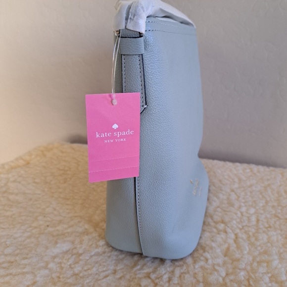 Kate Spade Max Duffel Crossbody. NWT HP💝 - Picture 7 of 11